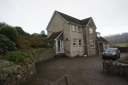 1970s Detached House 1970s Detached House