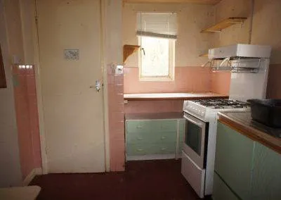 Old Kitchen Needing Refurb